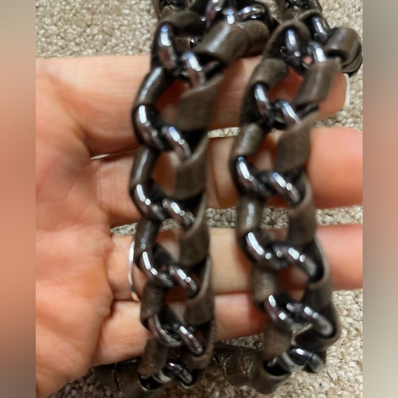 Abro-Large Hobo Shoulder bag Chocolate Brown Distressed leather w/ gunmetal-EUC - Picture 12 of 13